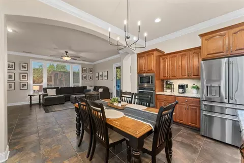 2752 Eel Dr, Redding, CA 96002 photo 15