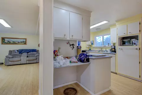 2866 Old Alturas Rd, Redding, CA 96003 photo 17