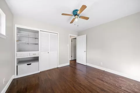 Bedroom - 2717 Henderson Rd, Redding, CA 96002 photo 3 of 3