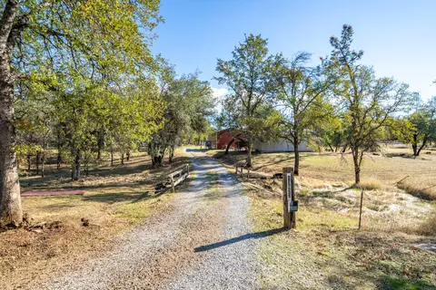 13623 Jaybird Way, Redding, CA 96003