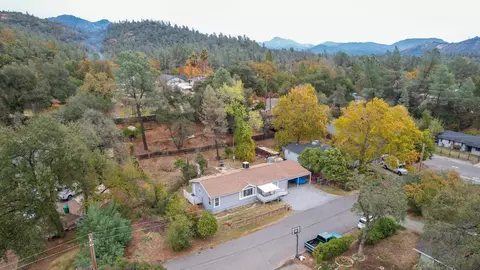 4167 Johnson St, Shasta Lake, CA 96019