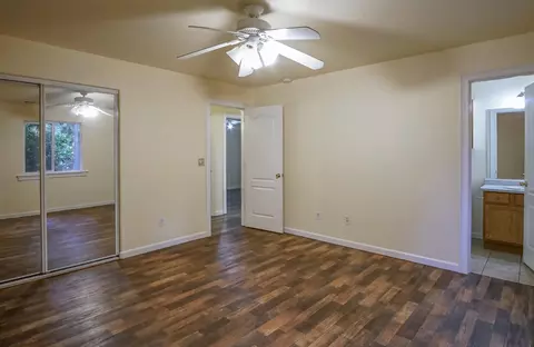 Bedroom - 30601 Figaro Dr, Shingletown, CA 96088 photo 2 of 3