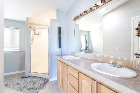 21850 Squaw Grass Trl, Redding, CA 96003 photo 14