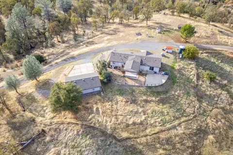 21850 Squaw Grass Trl, Redding, CA 96003 photo 27