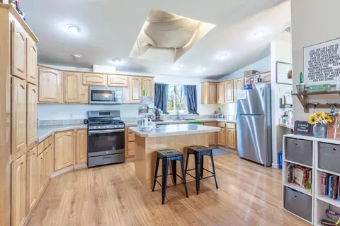 21850 Squaw Grass Trl, Redding, CA 96003 photo 8