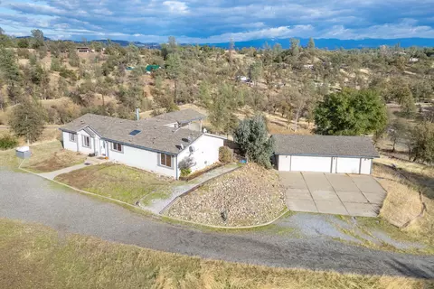 21850 Squaw Grass Trl, Redding, CA 96003 photo 28