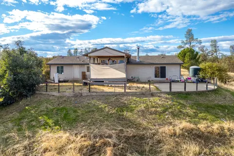 21850 Squaw Grass Trl, Redding, CA 96003 photo 23