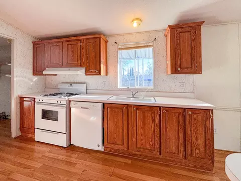 Kitchen - 457 2nd St, Willows, CA 95988 photo 3 of 4