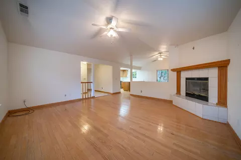 Living - 1445 Lakeside Dr, Redding, CA 96001 photo 5 of 5