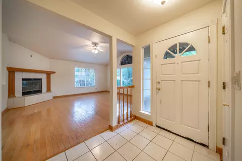 Entry Way - 1445 Lakeside Dr, Redding, CA 96001 photo 1 of 1