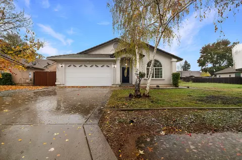 22571 N Marina Way, Cottonwood, CA 96022