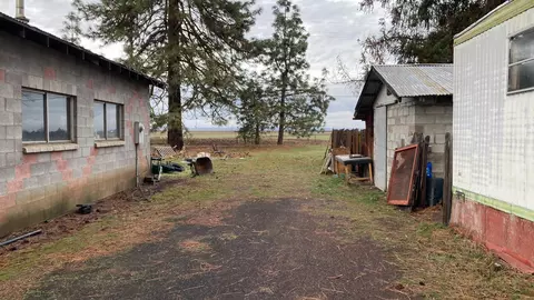 44832 Ca-299, Mcarthur, CA 96056 photo 14