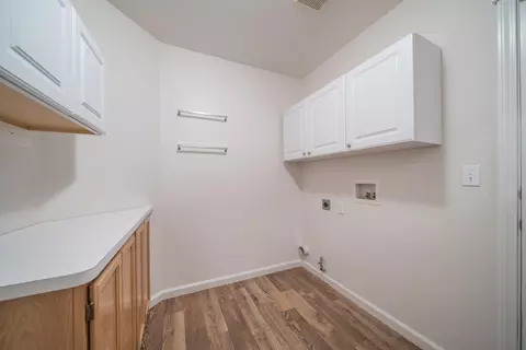 7651 Platinum Way, Redding, CA 96001 photo 21