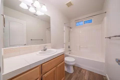 7651 Platinum Way, Redding, CA 96001 photo 18