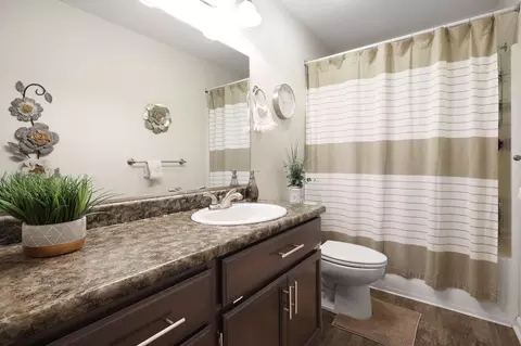 Bath - 35379 Nehemiah Dr, Shingletown, CA 96088 photo 2 of 4