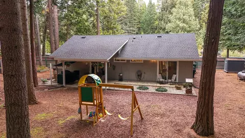 Exterior - 35379 Nehemiah Dr, Shingletown, CA 96088 photo 18 of 30