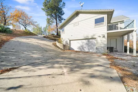 15962 Highland Ct, Redding, CA 96001 photo 31