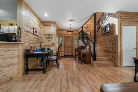 Entry Way - 42490 Willow Way, Old Station, CA 96071 photo 1 of 2