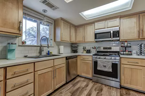 21822 Eagle Peak Dr, Cottonwood, CA 96022