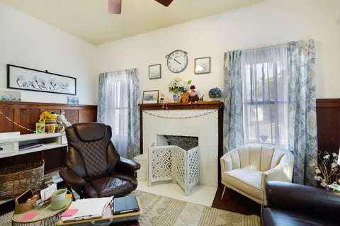 1352 Oregon St, Redding, CA 96001 photo 12