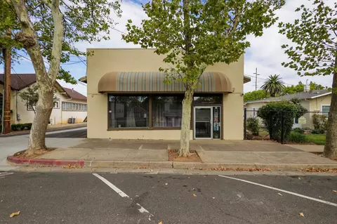 1352 Oregon St, Redding, CA 96001 photo 19