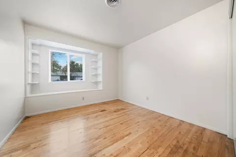 Bedroom - 6433 Paso Dr, Redding, CA 96001 photo 4 of 4