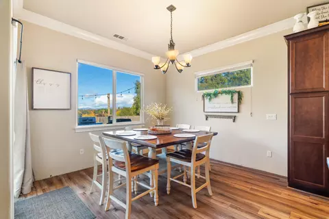 1638 Galaxy Way, Redding, CA 96002 photo 13