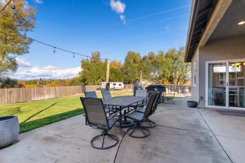 1638 Galaxy Way, Redding, CA 96002 photo 29