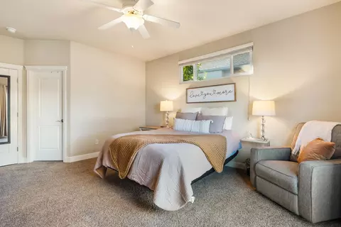 1638 Galaxy Way, Redding, CA 96002 photo 18