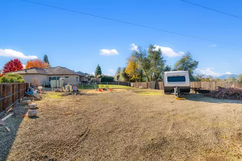 1638 Galaxy Way, Redding, CA 96002 photo 33