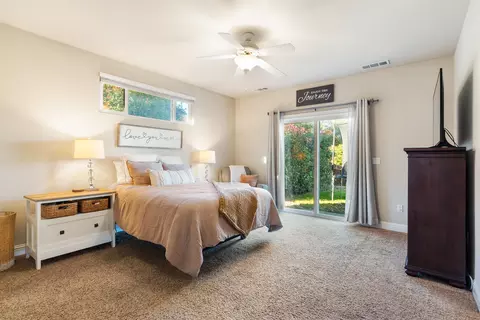 1638 Galaxy Way, Redding, CA 96002 photo 16