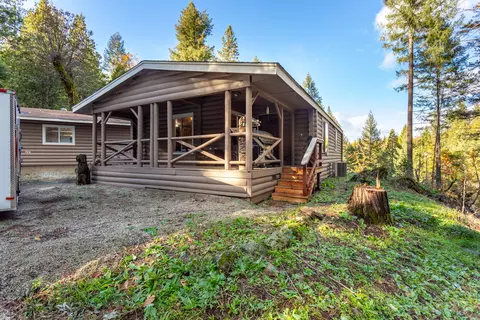 30326 Fremont Way, Oak Run, CA 96069