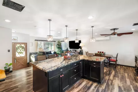 Kitchen - 12659 Shalon Dr, Redding, CA 96002 photo 4 of 4