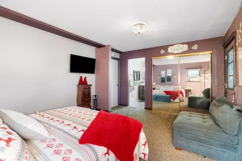 Bedroom - 12659 Shalon Dr, Redding, CA 96002 photo 2 of 6