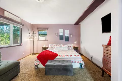 Bedroom - 12659 Shalon Dr, Redding, CA 96002 photo 1 of 6