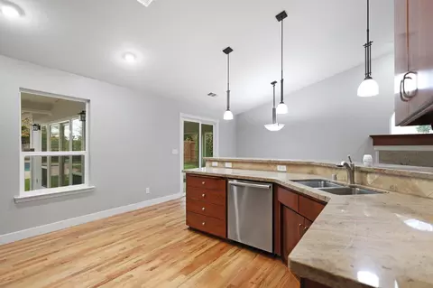4721 Tralee Ln, Redding, CA 96001 photo 9