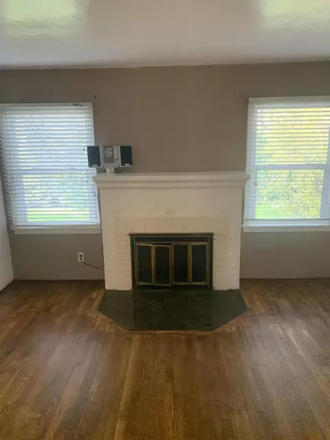1422 Willis St, Redding, CA 96001 photo 9