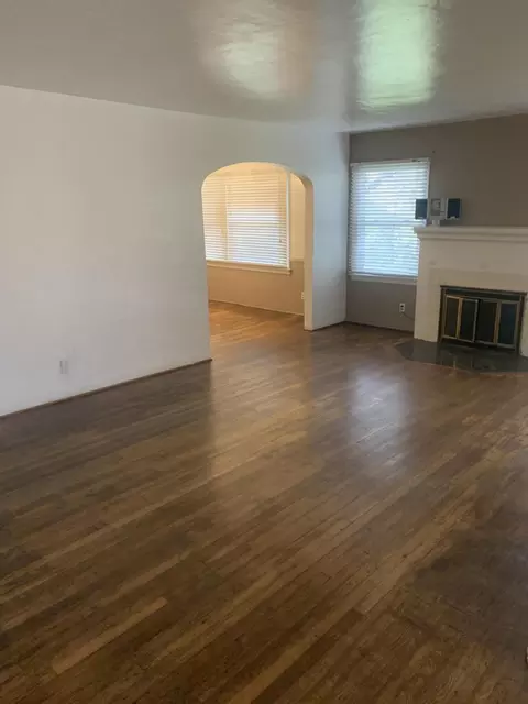 1422 Willis St, Redding, CA 96001 photo 8