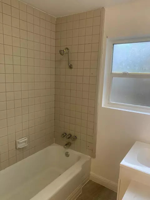 1422 Willis St, Redding, CA 96001 photo 29