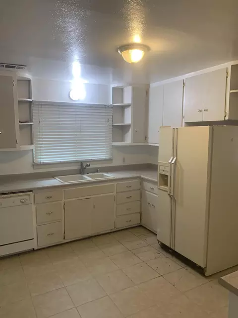 1422 Willis St, Redding, CA 96001 photo 19