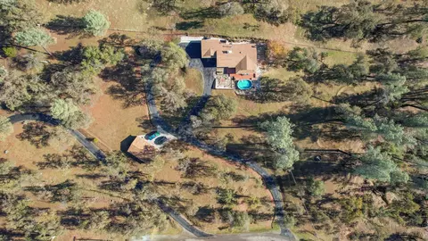 8463 Rocklin Way, Redding, CA 96001 photo 25