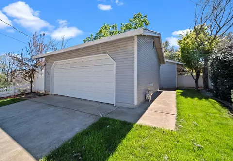 5230 Front St, Shasta Lake, CA 96019