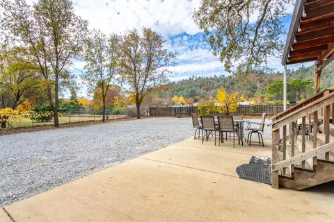 13882 Sandisle Dr, Redding, CA 96003 photo 34