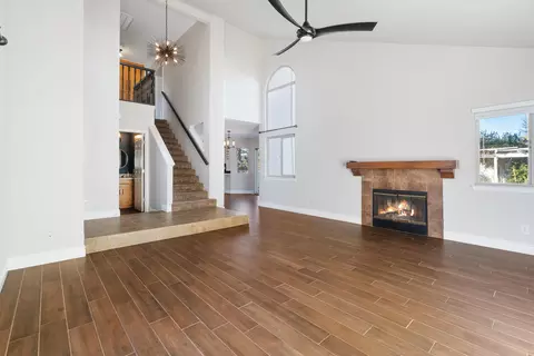 2120 Cilantro Dr, Redding, CA 96003 photo 3