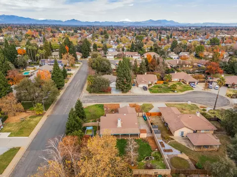 2323 Windwood Ct, Redding, CA 96002 photo 31