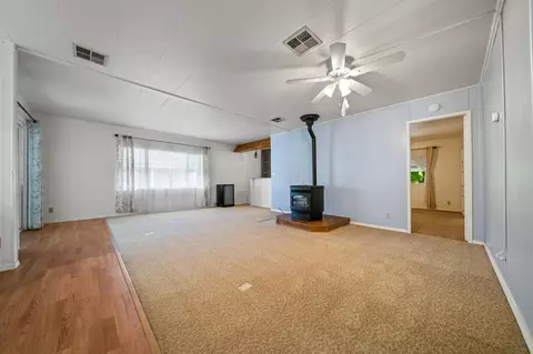 475 Red Cedar Dr, Redding, CA 96003 photo 4