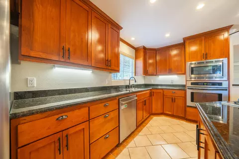 Kitchen - 3451 Rancho Rd, Redding, CA 96002 photo 3 of 6