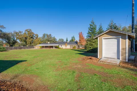 Exterior - 3451 Rancho Rd, Redding, CA 96002 photo 26 of 35