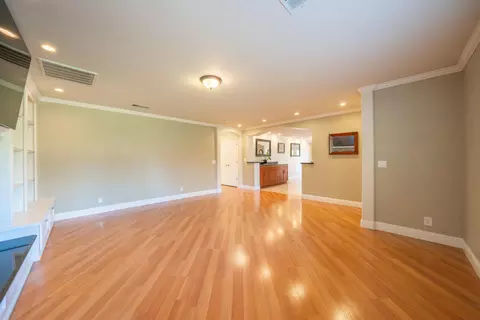 Living - 3451 Rancho Rd, Redding, CA 96002 photo 4 of 5