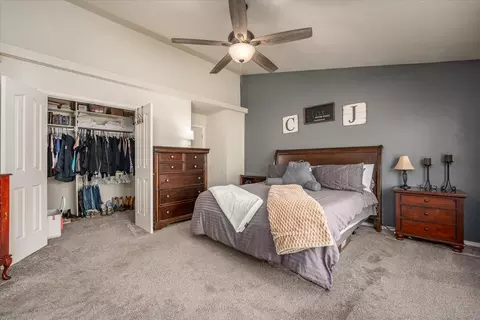 Bedroom - 8286 Muscat Ct, Redding, CA 96001 photo 1 of 10
